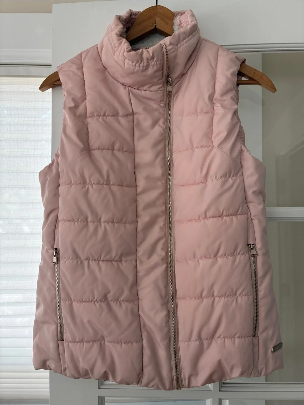Calvin Klein Pale Pink Quilted Puffer Vest - Sleeveless Zip Front